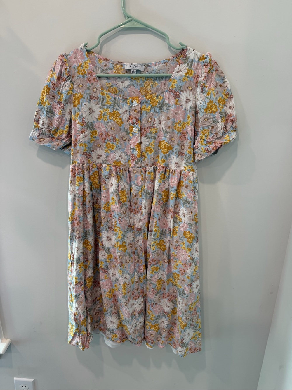 Polagram Pastel Floral Button-Front Blouse in Light Blue and Yellow